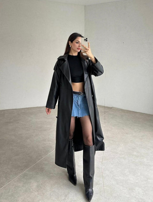 Trench long en cuir noir